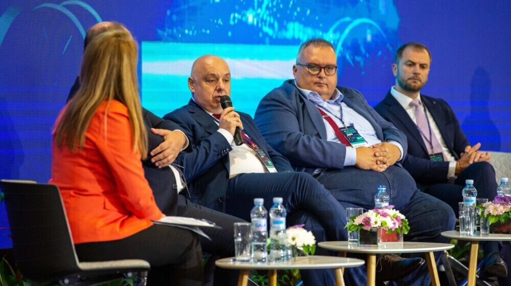 Sajam električnih automobila u Novom Sadu: Ministarka Đedović najavila nove zakonske mere koje će pospešiti korišćenje obnovljivih izvora energije 1