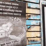 U Zrenjaninu osvanuli plakati "Večna slava svim Srbima palim za slobodu na ovom svetom mestu" 11