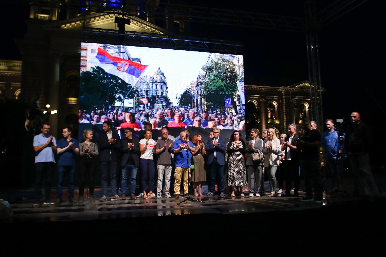 Država i narod su taoci mafije: Kako je izgledao 21. protest Srbija protiv nasilja u slikama (FOTO) 10