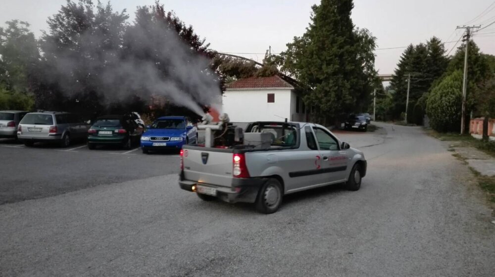 Vlada Vojvodine izdvaja 60 miliona dinara za suzbijanje komaraca u mestima gde su registrovani slučajevi obolelih od groznice Zapadnog Nila 1