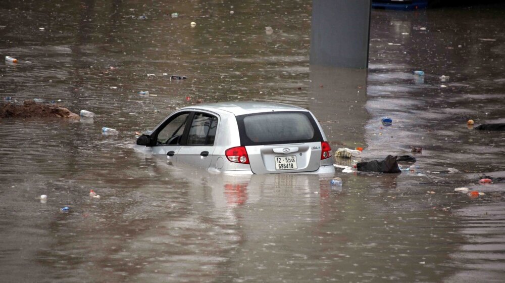 Premijer Libije: Strahuje se da je u poplavama poginulo 2.000 ljudi 1