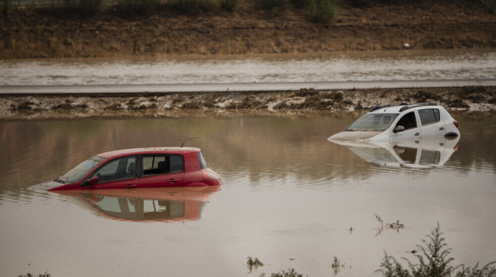 Dve osobe poginule u poplavama u centralnoj Španiji 1