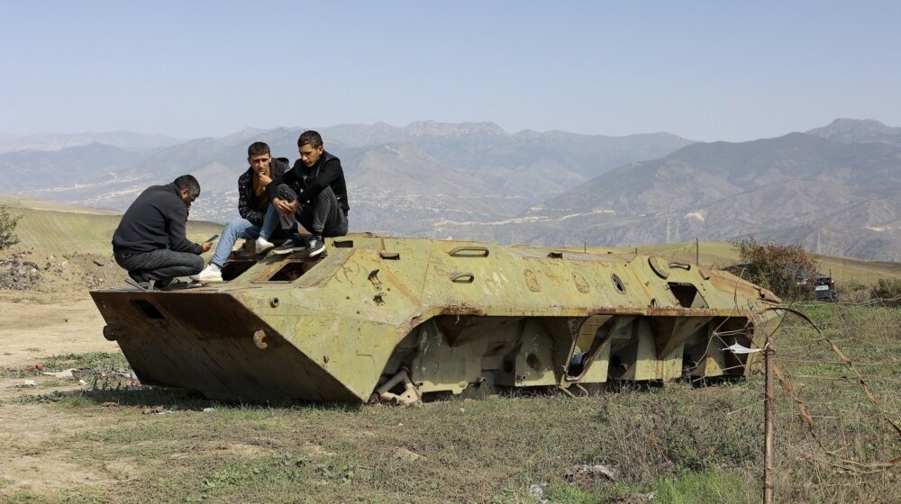 Azerbejdžanski vojnik ubijen na granici sa Jermenijom koja to demantuje 1