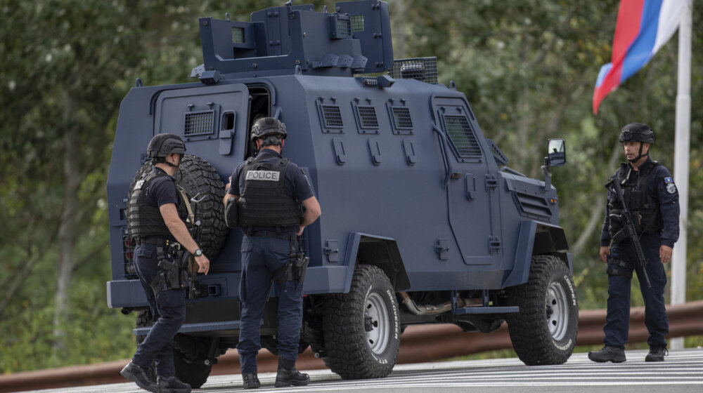 Šta je kosovska policija pronašla od oružja i opreme? (FOTO) 1