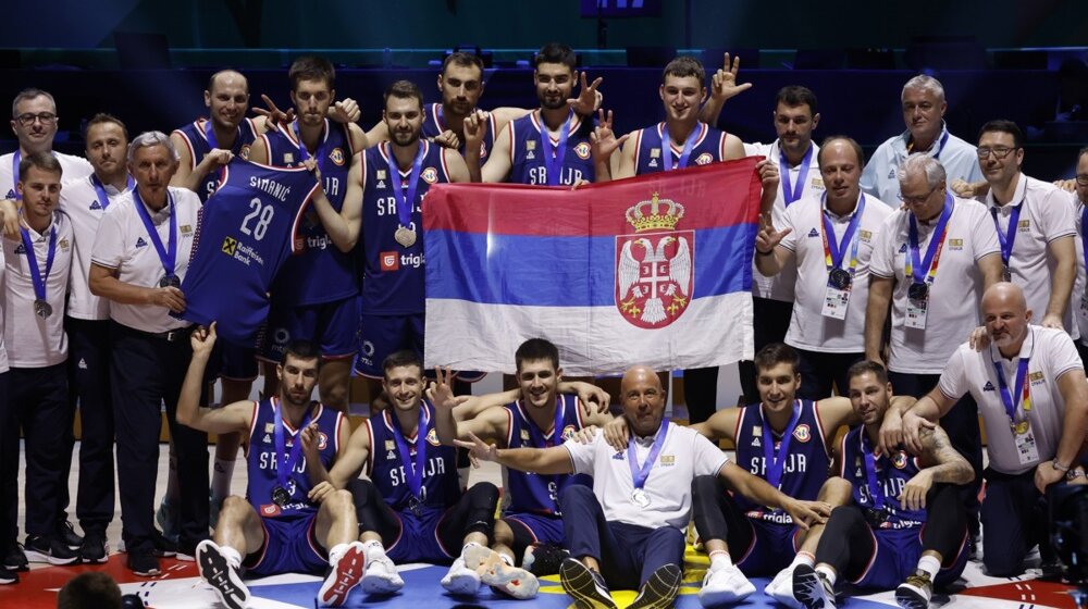 Država za osvojene medalje košarkašima daje 25.000 evra, dok će basketaši dobiti 20.000 evra 1
