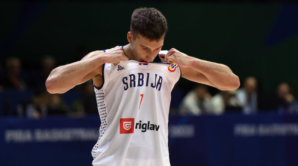 Srbija vodila 16 poena razlike, pa izgubila od Italije: "Orlovi" sad mogu da ostanu i bez plasmana u četvrtfinale Mundobasketa 1