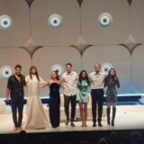 Nova sezona u Jugoslovenskom dramskom pozorištu započela ovacijama: Premijerna predstava "Bolest mladosti" oduševila publiku 4