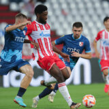 Fudbaleri Crvene zvezde pobedili niški Radnički: Ivanić za tri boda u generalnoj probi pred gostovanje Jang Bojsa u Ligi šampiona 2