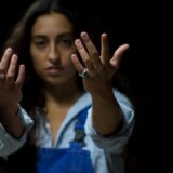 Pod „teretom“ sopstvene figure : Dvostruki autoportret Matilde Romanjoli u Bioskopu Balkan 9