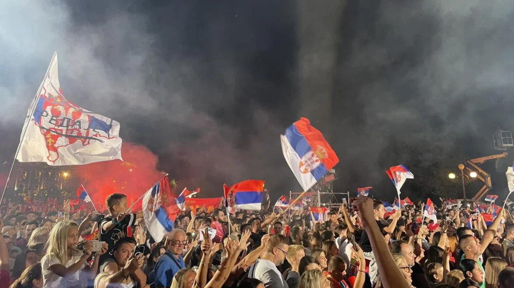 Na nedavnom dočeku sportista nekoliko hiljada okupljenih građana 1