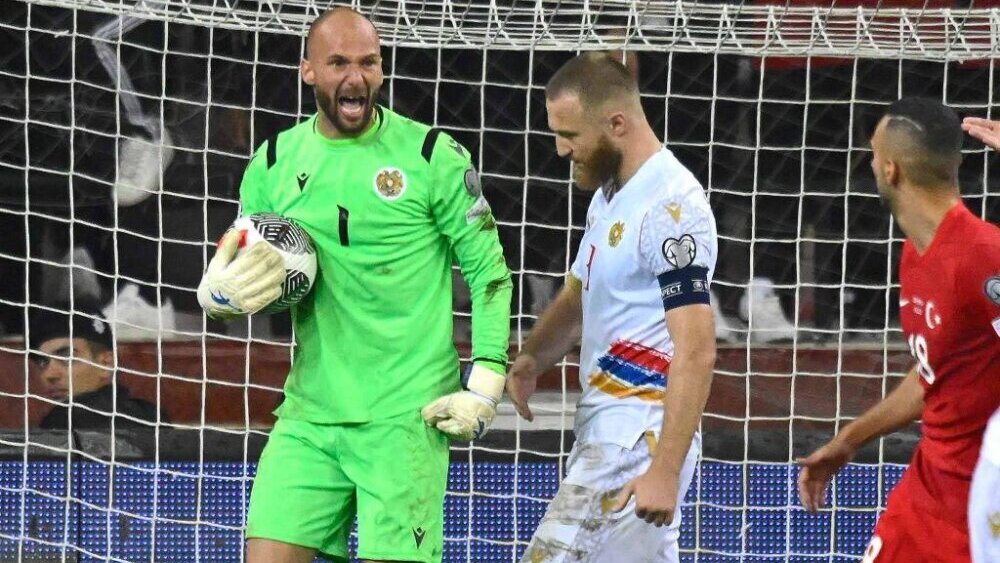 Ne volim da gubim ni kad igram karte: Srbin na golu Jermenije 3 Ne volim da gubim ni kad igram karte: Srbin na golu Jermenije 3