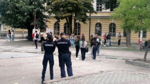 Sindikat prosvetnih radnika Bačka Palanka za sutra najavio štrajk i protest zbog napada na profesora
