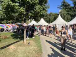 Završena Prajd šetnja: Organizatori smatraju ovo najmasovnijim Beograd Prajdom ikad, centar grada otvoren za saobraćaj (VIDEO, FOTO) 10