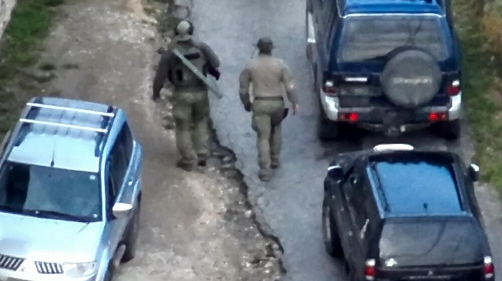 RSE dobio informaciju od "Zastave oružja" da li su dva bacača granata, zaplenjena u Banjskoj, proizveda u toj firmi: Šta nisu hteli da otkriju? 1