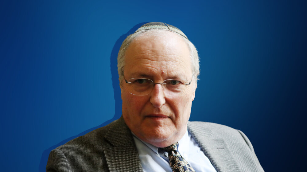 "Vučić je unuk žrtve koja je ubijena u Jasenovcu, nisam siguran da je u Srebenici bio genocid": Ko je Efraim Zurof za koga Stepinac ne zaslužuje da bude svetac? 1