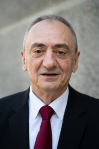 Kako do besplatne popravke zuba, proteza, krunica: Dekan Stomatološkog fakulteta u Beogradu prof. dr Aleksa Marković za Danas 2