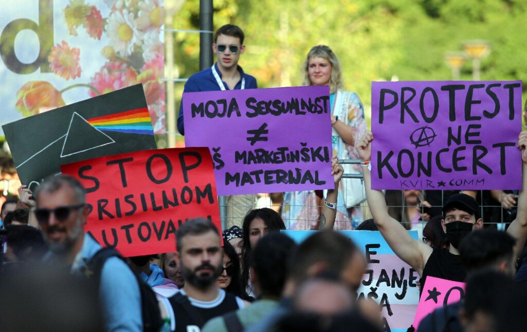 Slike koje su obeležile Beograd Prajd (FOTO) 14