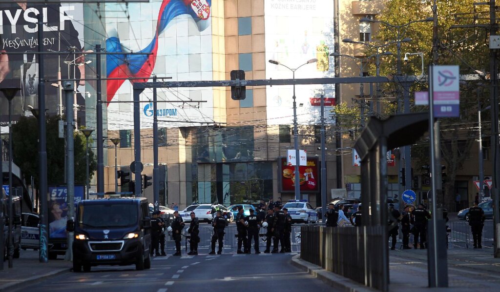 Slike koje su obeležile Beograd Prajd (FOTO) 28