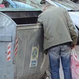Penzioneri jedva preživljavaju, predsednikova „pojeftinjenja” su uvreda našeg dostojanstva: Dobrila Desivojević iz Zajedno Kragujevac 10