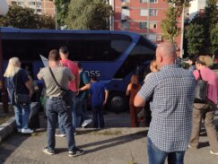 Došli smo da podržimo sami sebe jer je obrazovni sistem na dnu posle decenija urušavanja: Kragujevački prosvetari na protestu u Beogradu 6