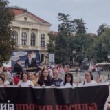 Novinar Božidar Kovačević govori večeras na protestu Srbija protiv nasilja večeras u Kragujevcu 7