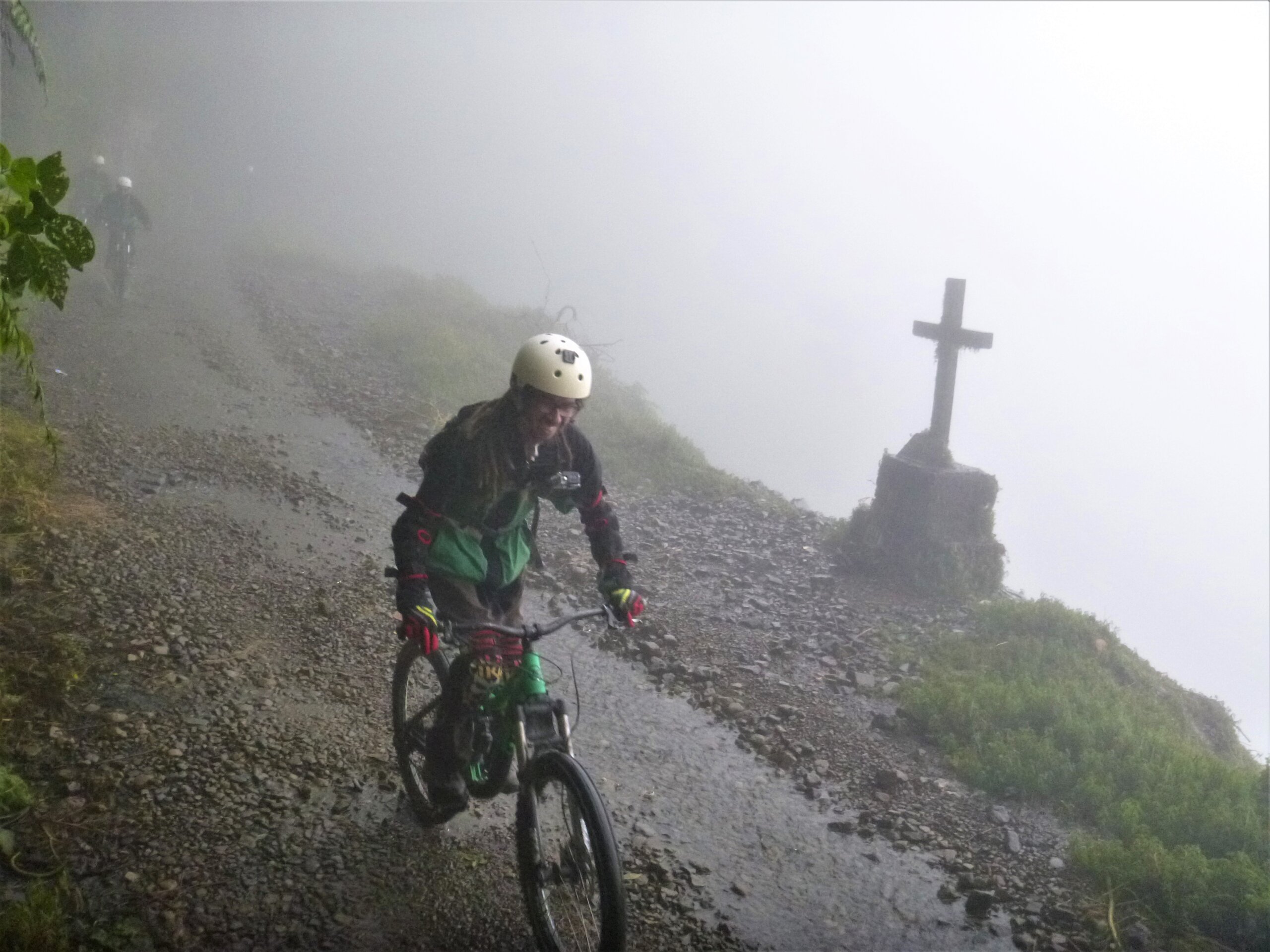 Ovaj moderni, kapitalistički svet je iscrpljujući: Arsen ga je 2017. napustio i krenuo na putovanje dugo pet godina 2