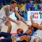 Košarkaši SAD ubedljivo savladali Italiju i plasirali se u polufinale Mundobasketa 4