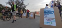 Protest grupe građana "Savski nasip" u Bloku 45 (FOTO) 3