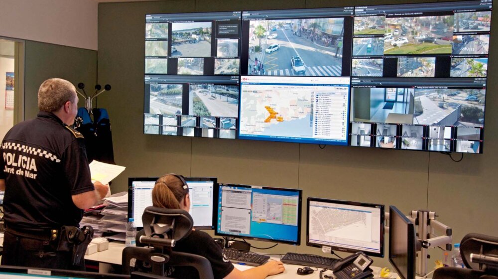 Kako izgleda kulučenje "digitalnih kmetova" i šta čeka radnike u budućnosti: Autorski tekst Zorana Stojiljkovića 1