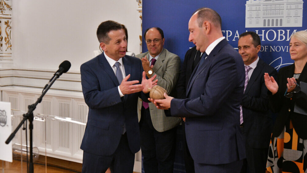 Reakcije na titulu "Evropski grad šuma": U Novom Sadu raste samo beton, beton i opet beton 2 Reakcije na titulu "Evropski grad šuma": U Novom Sadu raste samo beton, beton i opet beton 2