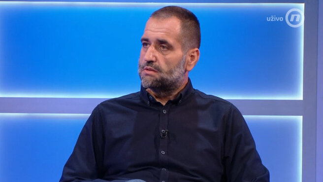 Voštinić: Vučić daje instrukcije na koju stranu treba da ide predmet 1