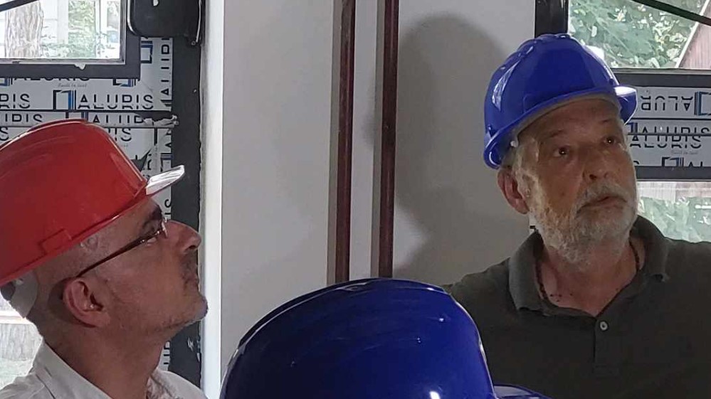 Blagojеvić i Ničić obišli radove na Dečjеm odеljеnju zajеčarskе bolnicе: Soba sa skenerom izgrađena pa srušena par dana od početka rekonstrukcije 1