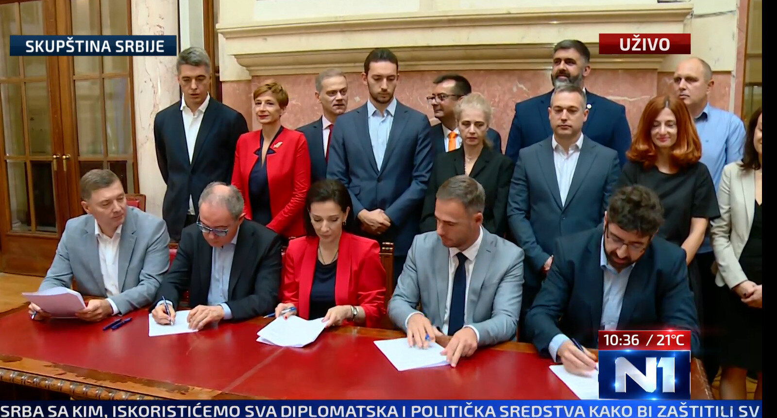 Tekst Dogovora za pobedu koji su potpisali organizatori protesta Srbija protiv nasilja 2