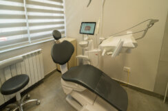 Kako do besplatne popravke zuba, proteza, krunica: Dekan Stomatološkog fakulteta u Beogradu prof. dr Aleksa Marković za Danas 9