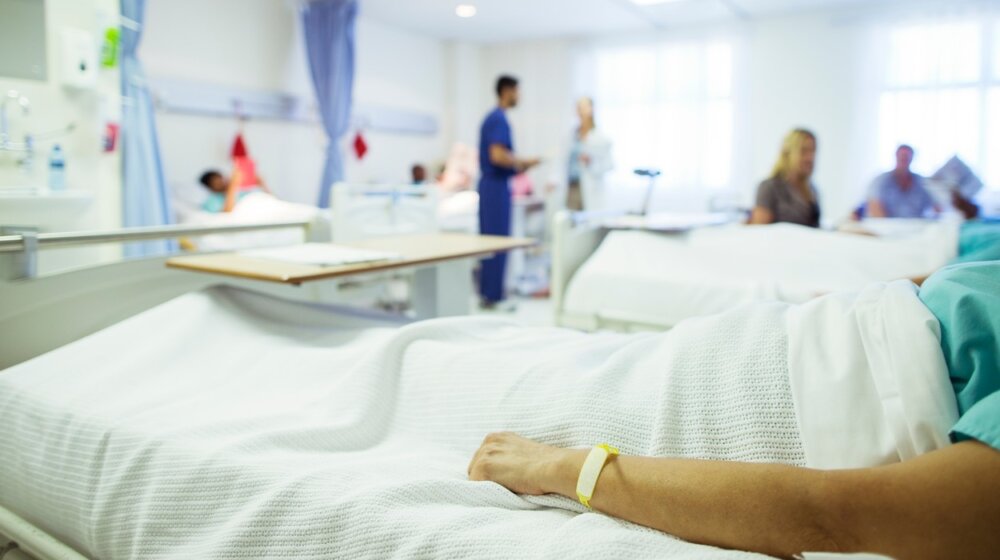 U Srbiji od ove bolesti godišnje oboli oko 500 ljudi i svaki pacijent ima drugačije simptome 1