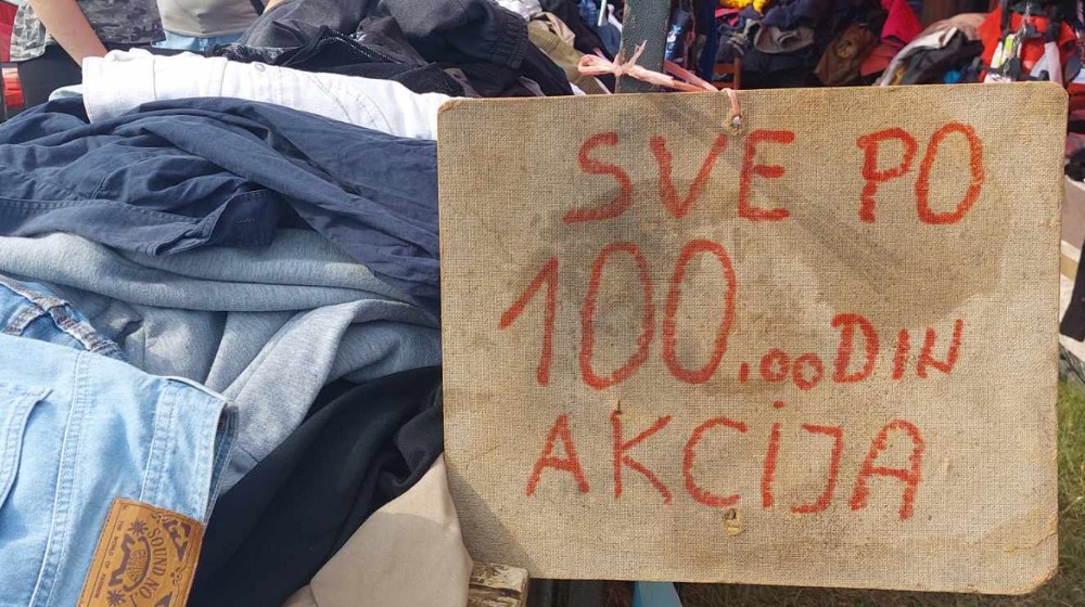 "Luna park 150 dinara, ringišpil 300. Pa je l to normalno, meni je penzija 22.000 dinara": Reporter Danasa na tradicionalnom jesenjem vašaru u Zaječaru (FOTO) 3