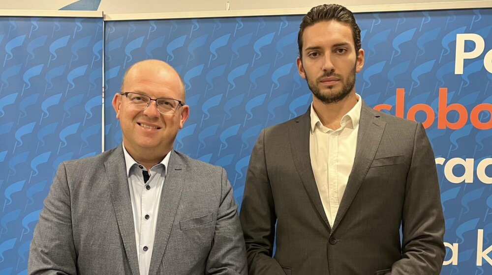 Pavle Grbović razgovarao sa poslanikom Evropskog parlamenta Grošeljem 1