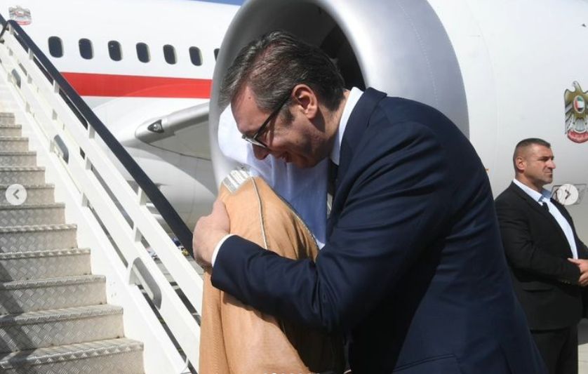 Vučić dočekao princa iz UAE 1