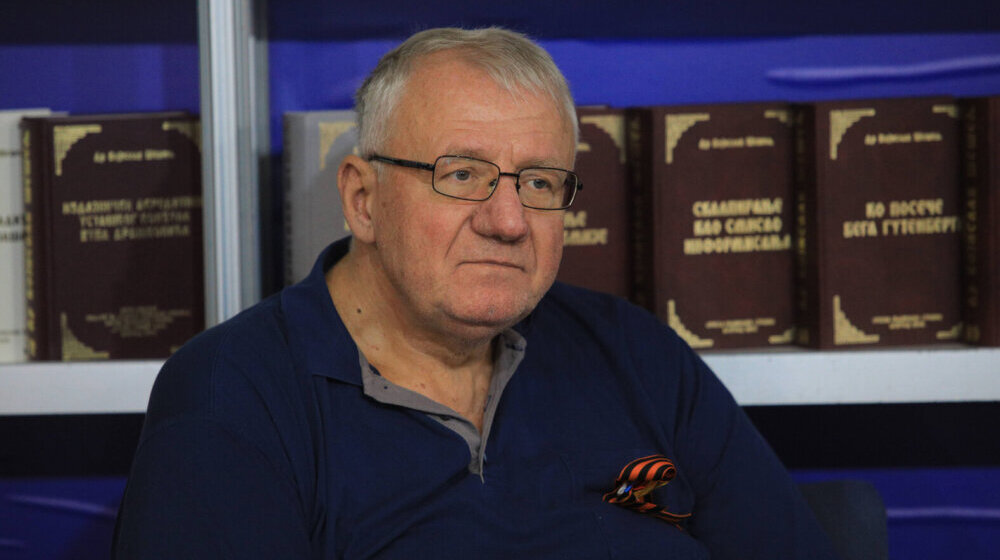 Šešelj na sudu priznao da je vređao novinarku Radio-televizije Republike Srpske 1
