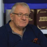 Šešelj priča, tužilaštvo ćuti: Iznošenje privatnih podataka privedenog studenta na Informeru 4