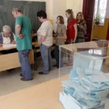 Opozicija u Zrenjaninu poziva građane da se prijave na obuku za kontrolore 1