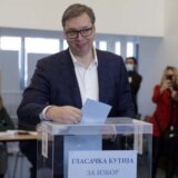 Ako bude primoran, za kada će Vučić raspisati izbore? 5