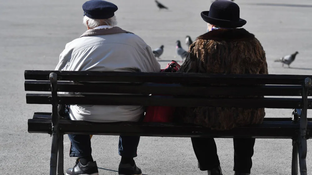 Da li je najavljeno povećanje penzija predizborni mamac ili briga za najstarije sugrađane? 1