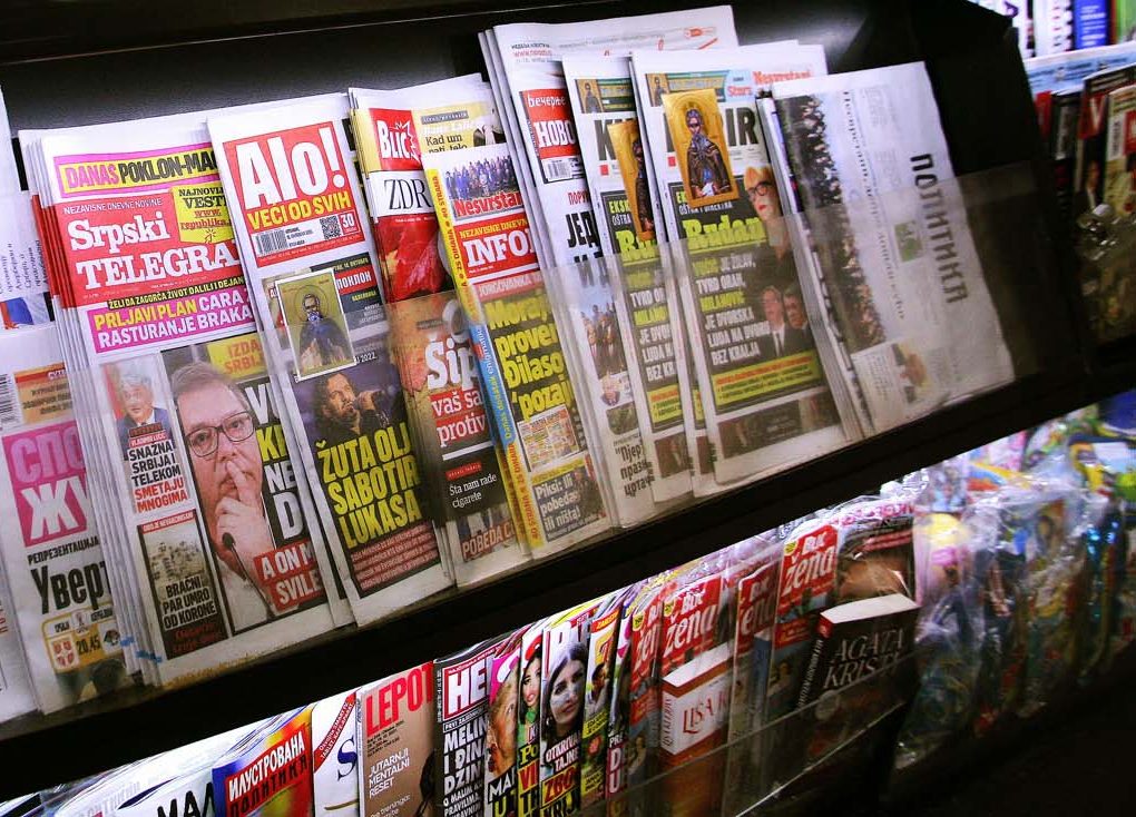 Raskrikavanje: "Informer", "Srpski telegraf" i "Alo" prednjae u  manipulativnim vestima - Drutvo - Dnevni list Danas