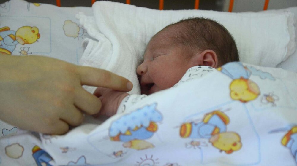 Kisić: Pomoć porodiljama u Boru 1