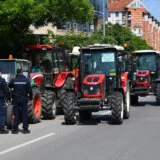 Poljoprivrednici dobili poziv u Ministarstvo na dogovor: Da li su Ana Brnabić i Siniša Mali "pobegli" od obećanja koja su im dali? 10