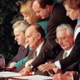 Balkan: Alija Izetbegović, smireni lider Bosne i Hercegovine, ili otac nacije koji i dalje izaziva brojne kontroverze 6