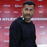 Tevezova prosvetiteljska misija: U Independijenteu imam tri igrača koji ne umeju da sabiraju i oduzimaju 2