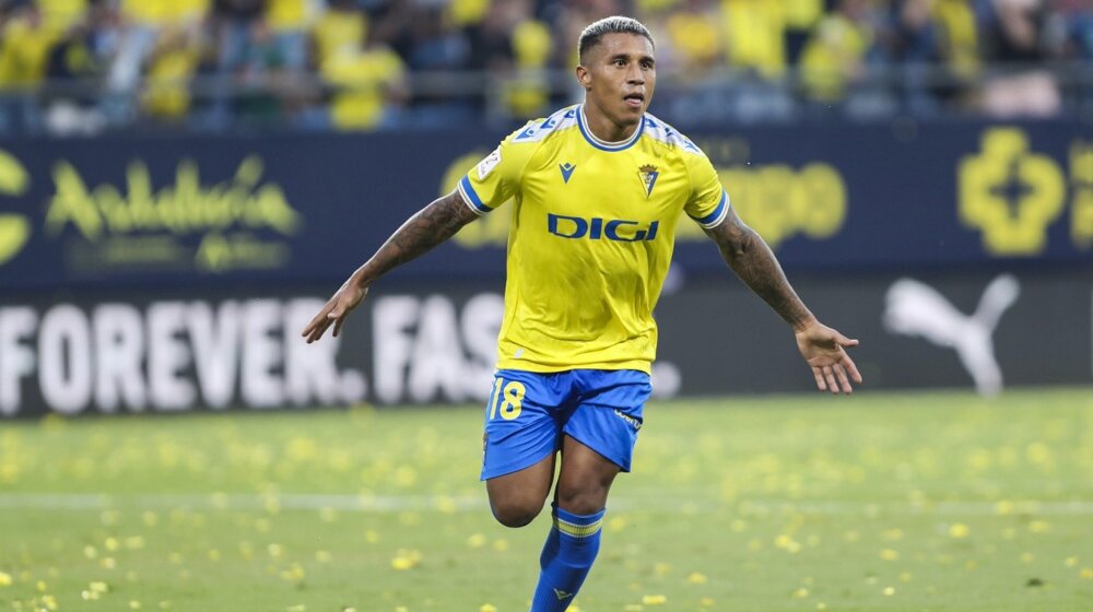 Tužilaštvo zbog tuče traži 18 meseci zatvora za napadača Kadiza Darvina Maćisa 1