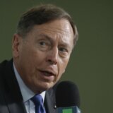 Upozorenje bivšeg šefa CIA: „Ako Putin pobedi u Ukrajini, znam koju će zemlju sledeću napasti, u to ne sumnjam“ 7